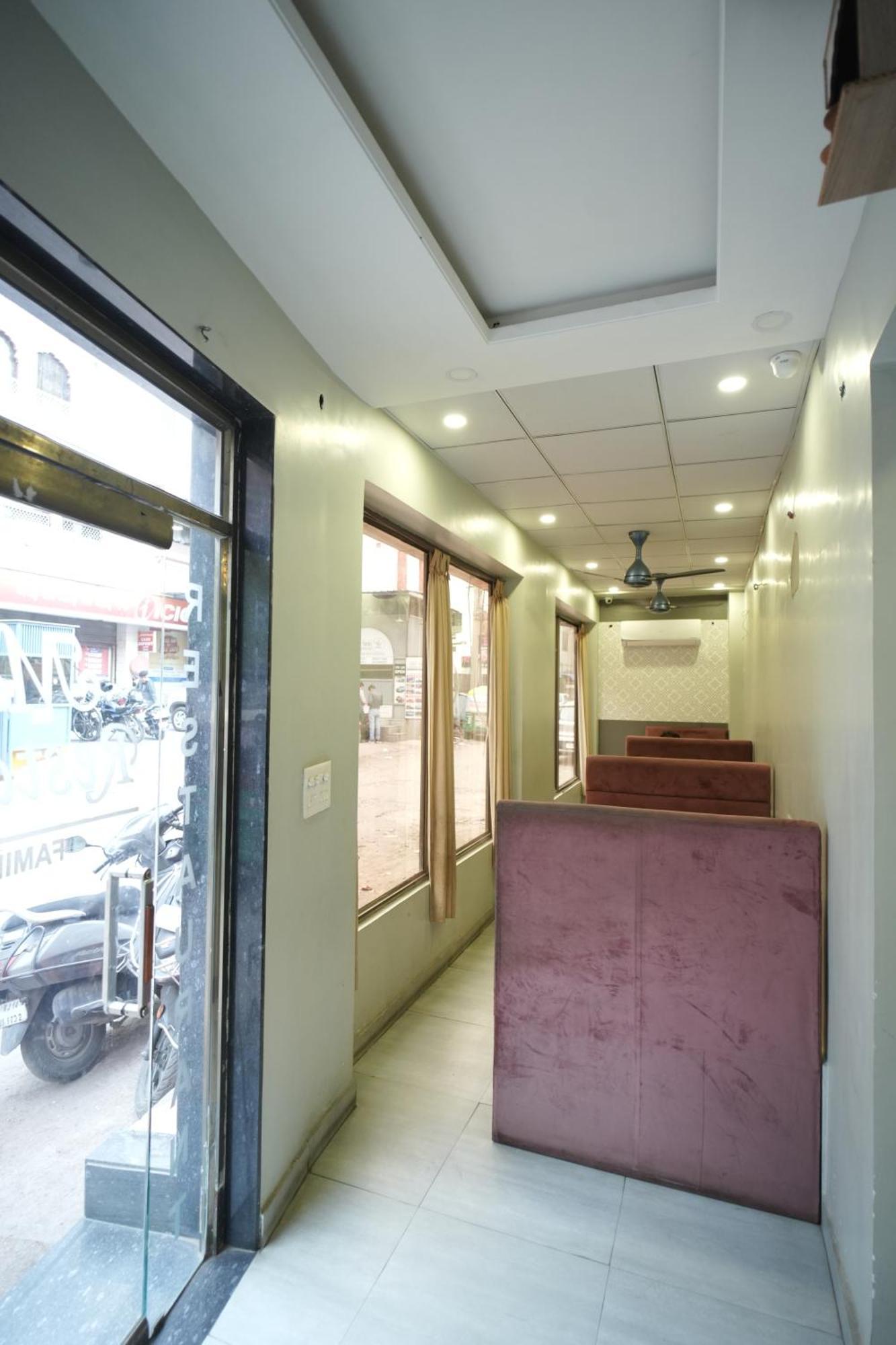 Mewar Hotel Dzsaipur Kültér fotó